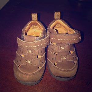 Infant Timberland size 4 sandals